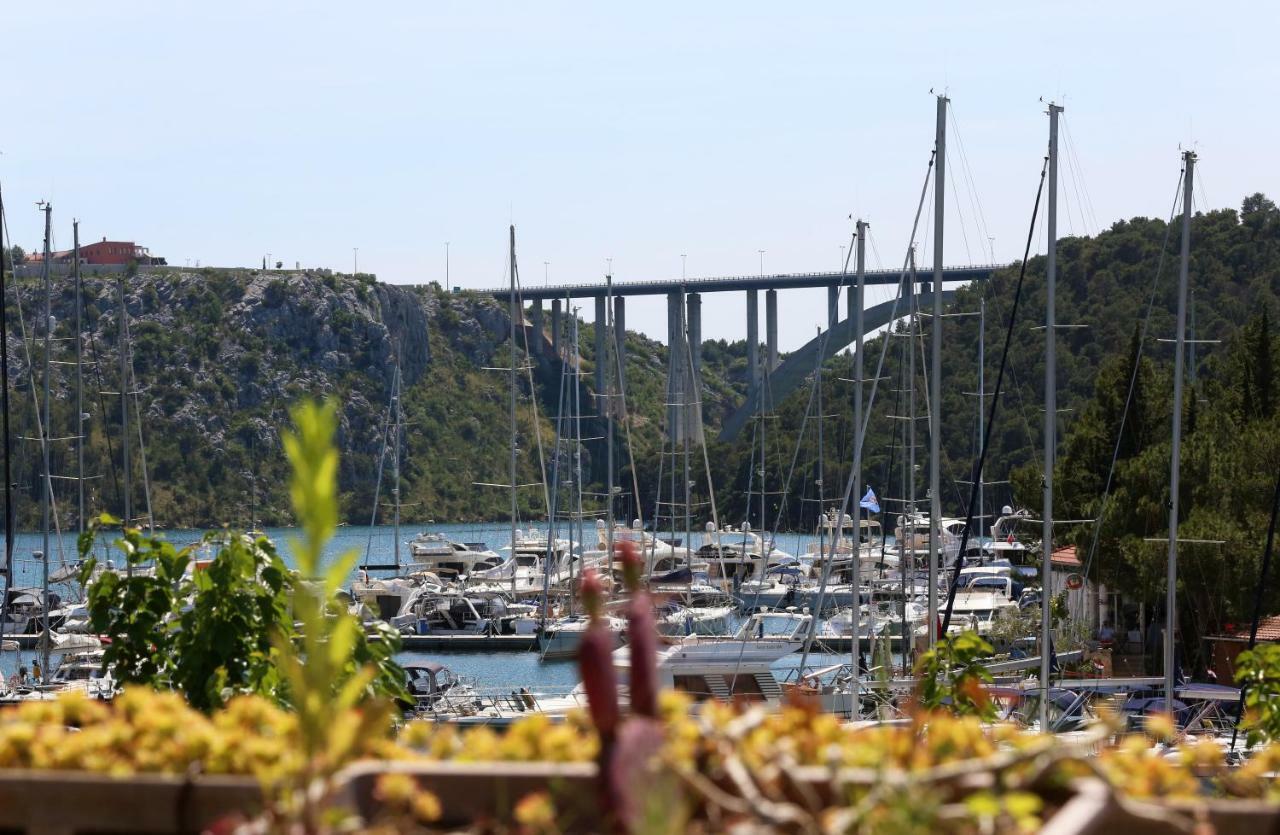 Wine Garden Rooms Skradin Luaran gambar